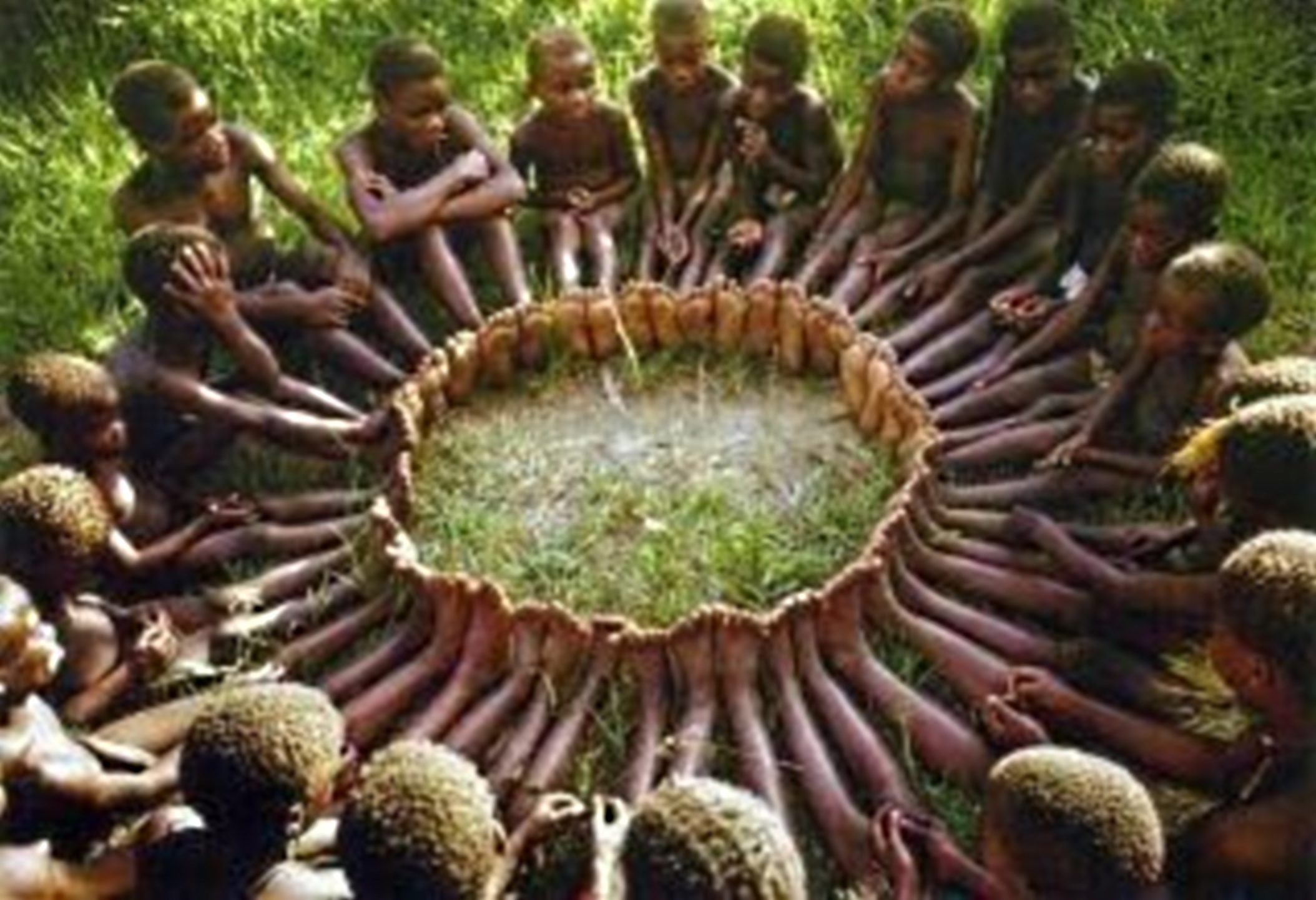 I African children circle