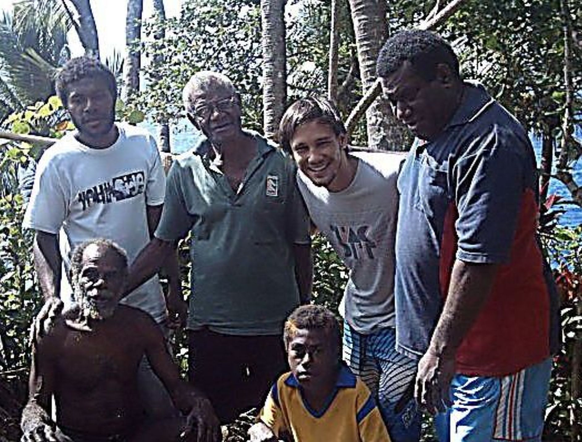 Mision team prayed for a paramount chief in Vanuatu