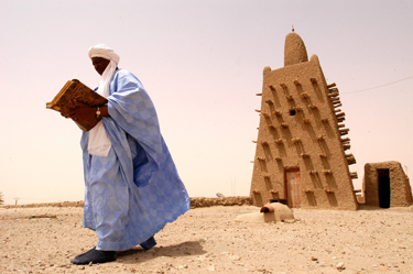 2013-Evacuation-manuscripts-Timbuktu-copyright-Prince-Claus-Fund-1