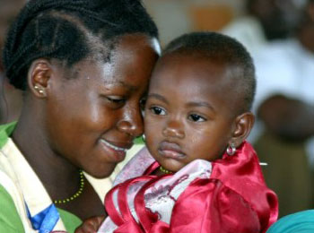 0 0 heart mothersday_shutterstock_167778515 (37)