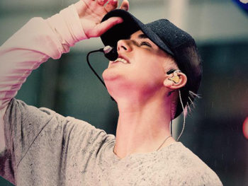 justinbieber2_si-350x263